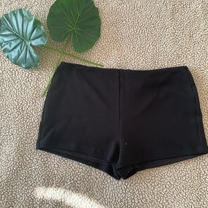 Black short